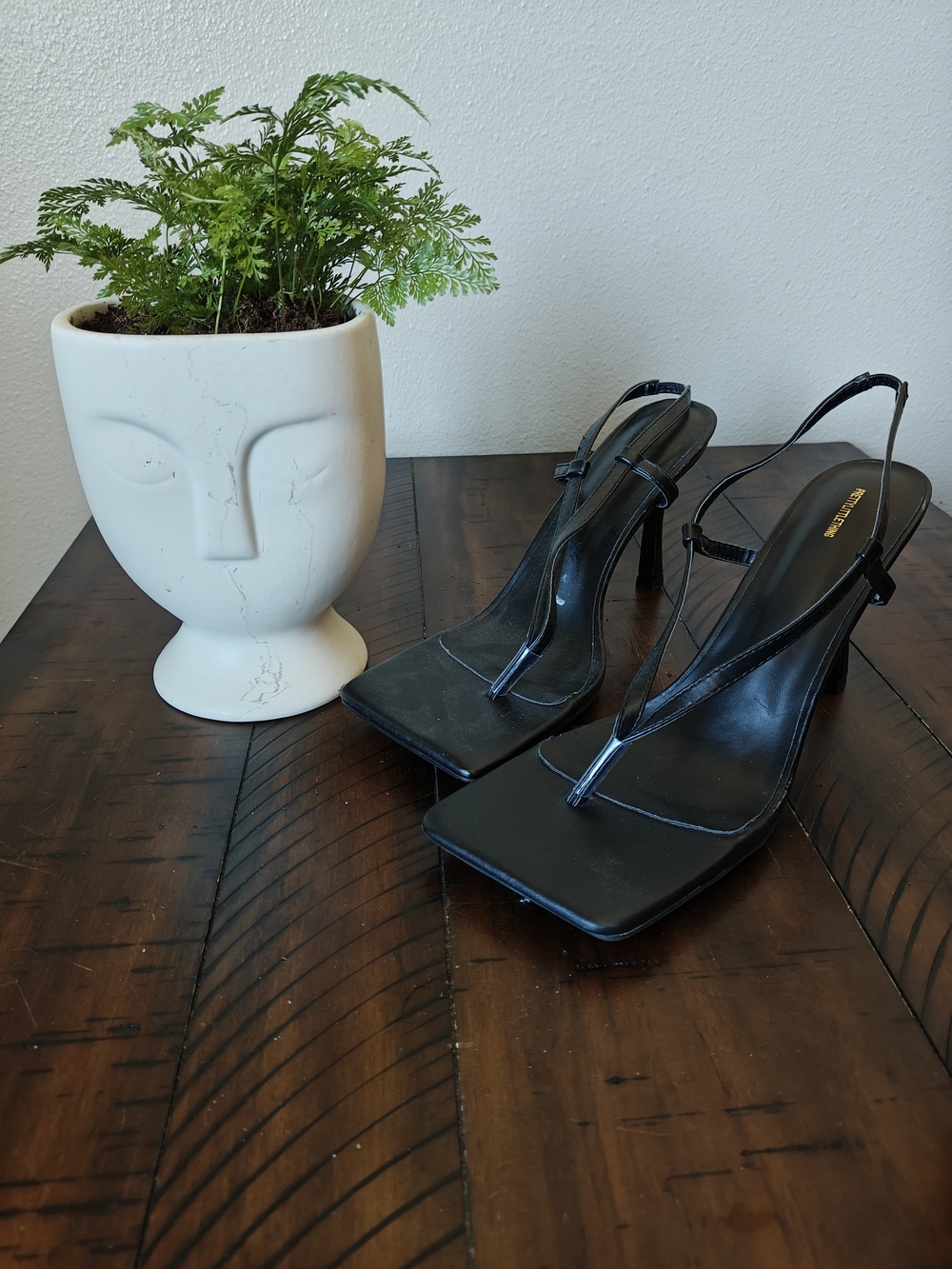 PrettyLittleThing black thong slingback heels Size 8